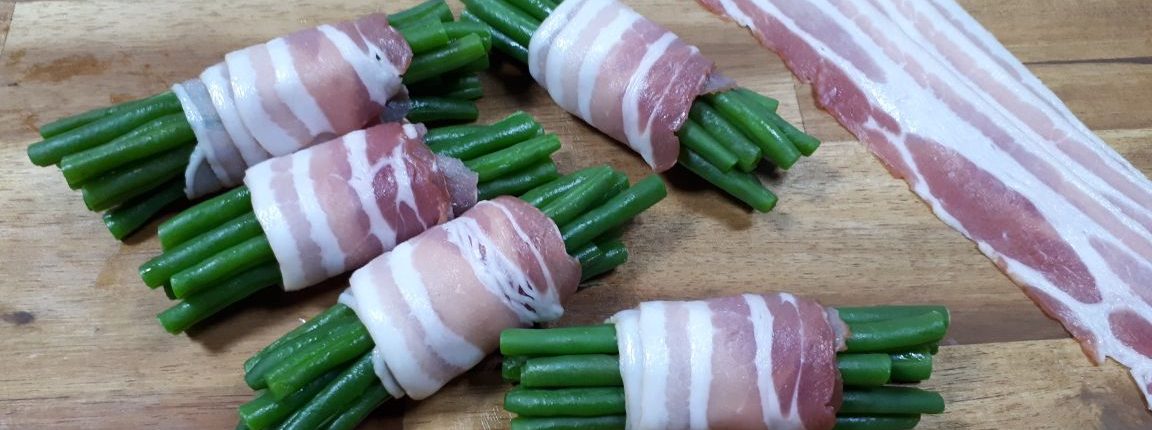 Bohnen-Speck-einrollen