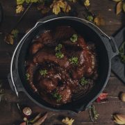 Ochsenbäckchen in Rotweinsauce