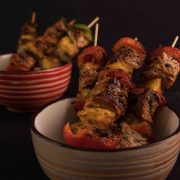 Fruchtige Schweinespieße