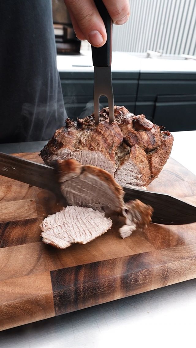 O-Ton: "Boar, mega lecker" 🐑
•
#doncarne #nurdasbestefleisch
•
#fleisch #fleischonlinekaufen #kochen #grillen #küche #inspiration #rezept #essen #food #meatlove #meat #düsseldorf #steak #roastbeef #rind #foodporn #lamm #irishlamb #bordbia