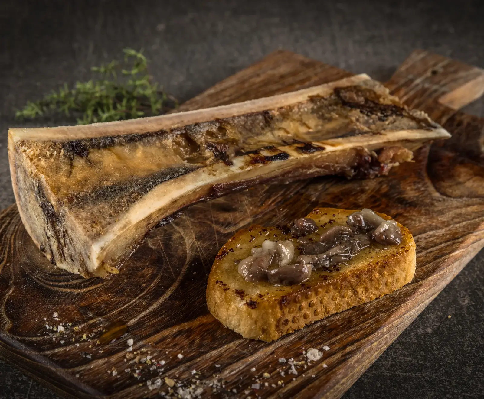 Markknochen Rinder Spanische Demadura Dry Aged Markknochen online kaufen | Don Carne