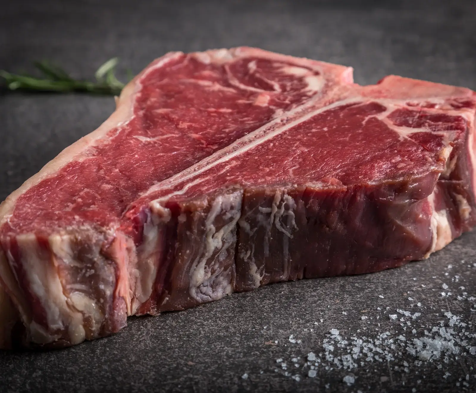 Porterhouse Steak Irland, 1000 g, frisch, Weideochse, T-Knochen - Premiumfleisch von Don Carne