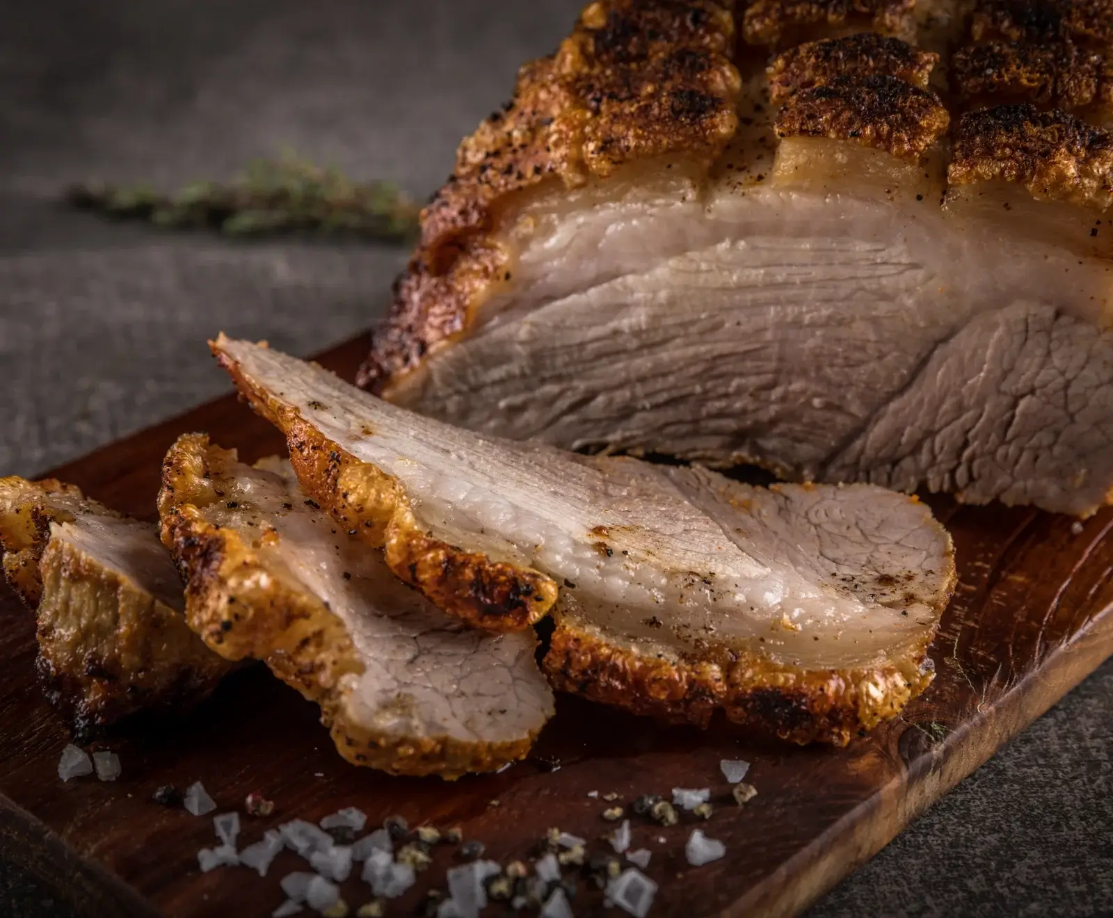 Niederrheinischer Duroc Krustenbraten