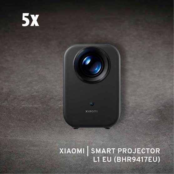 Fünf schwarze Xiaomi Smart Projector L1 EU (BHR9417EU) sind auf einem dunklen, strukturierten Hintergrund abgebildet. Ein Projektor ist frontal mit sichtbarer Linse zu sehen.
